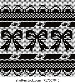 Knitted seamless border bows