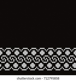 Knitted seamless border meander
