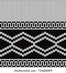 Knitted seamless geometric border