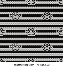 Knitted stripped seamless pattern animal pads