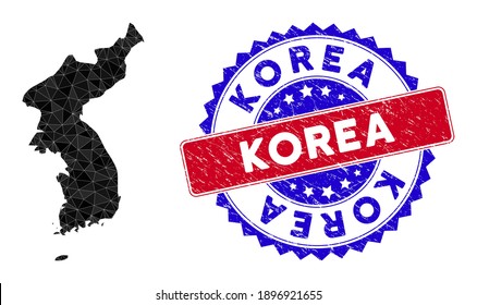Corea mapea malla poligonal con triángulos rellenos y precinto de goma bicolor bruto. Mapa de Corea de mosaico triangular con modelo vectorial de malla, triángulos con diferentes tamaños, posiciones y tonos de color.