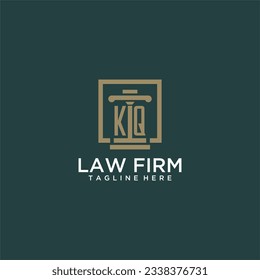 Logotipo de monograma inicial de KQ para la firma de abogados con diseño de hitos en cuadrado creativo