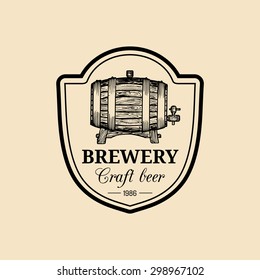 Kraft beer barrel logo. Old brewery icon. Hand sketched keg illustration. Vector vintage lager, ale label or badge.