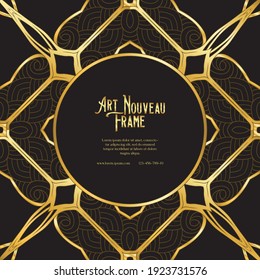 Etiqueta, marco decorativo, borde. Tamplate es bueno para la etiqueta de producto con lugar para la ilustración vectorial de color de texto en estilo Art Nouveau, vintage, antiguo, retro. En oro y negro