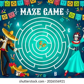 Juego de laberinto, personajes de día de los muertos. Tarea vectorial con dibujos animados de músicos de mariachi y bailarinas de Catrina. Los niños se acercan a los calaveras de azúcar de los días muertos, rompecabezas de aprendizaje