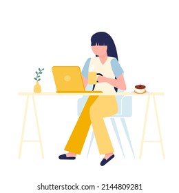 Señora trabajando en el diseño de portátiles.vectores.freelance trabajando en casa.