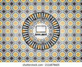 Laptop-Symbol im arabischen Emblem. Arabeske Einrichtung. 