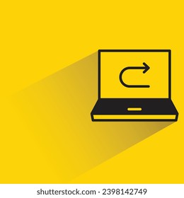 laptop and redo icon with shadow on yellow background