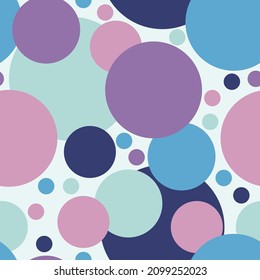 Große Kreise verschiedener Farben auf weißem Hintergrund. Nahtloser geometrischer Hintergrund für jede Verwendung.
