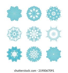 Un gran conjunto de copos de nieve de Año Nuevo, luces, elementos saludables y varios signos decorativos. Signos fractales abstractos para el diseño en vector. Llamas y luces de decoración circular sobre un fondo blanco. 