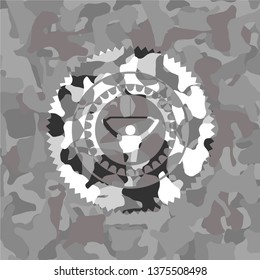 lat pull down, exercise icon inside grey camo texture