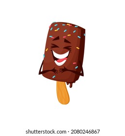 Helado de emoticono riéndose sobre un palo cubierto de chocolate con color de caramelo rocia aislado personaje de dibujos animados graciosos. Vector kawaii refrescante comida de verano, helado de palmito de azúcar en acristalamiento de cacao