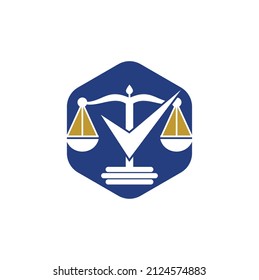 Diseño del logotipo vectorial de la firma de abogados. Escala de ley con diseño vectorial de icono de signo de verificación.