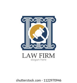 Law office logo. The judge, Law firm logo template, law school set of vintage labels. full vector badge and easy to edit able. Lawyer office emblem icon vector illustration