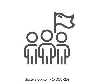 Leadership line icon. Success flag sign. Teamwork symbol. Quality design element. Linear style leadership icon. Editable stroke. Vector