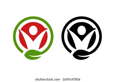 Círculo de hoja con una persona dentro para el concepto de diseño de logotipo
muy adecuado para diversos propósitos de negocio o equipo.