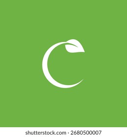  Logotipo de la hoja y de la letra C en el fondo verde para la marca respetuosa del medio ambiente