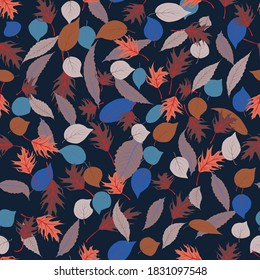 leaf litter. autumn. many different beautiful leaves with colorful tones. seamless vector pattern.