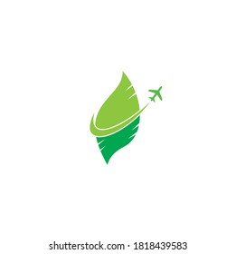 Plantilla de diseño del logotipo de viaje del avión de hoja. Viajes con el vector de diseño de logotipo de hoja