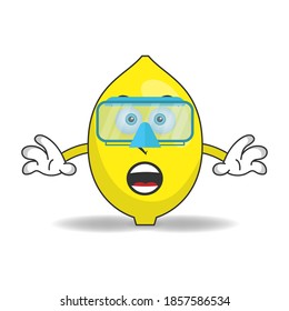 The Lemon mascot character is diving. vector illustration