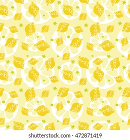 Lemon and sliced lemon pattern in yellow and green