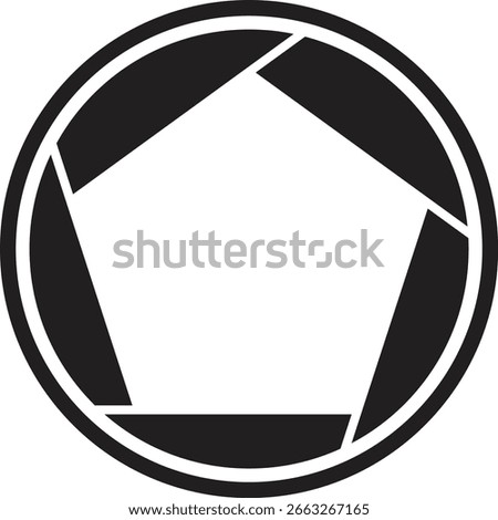 Lens aperture icon. Camera shutter lens icon vector isolated on transparent background. Photo camera lens diaphragm and aperture focus, animated film video objective opening and zoom snap for app.