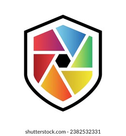 Diseños del logotipo de Escudo de la lente vector, plantilla del logotipo de Escudo de la fotografía sobre fondo blanco