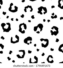 Leo Seamless Jaguar Art. Snow Vector Print. Black Animal Spot. Leopard Seamless Pattern Camouflage. Cheetah Abstract Grunge. Mud Animal Color. White Leopard Trendy Skin. Snow Cheetah Repeat Fur.