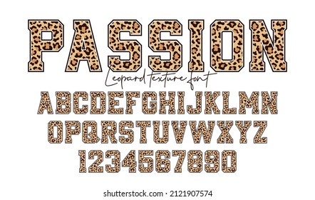 Tipo de letra Leopard. Alfabeto y números con huella de piel de leopardo. Tipo de letra de estilo universitario con textura de piel de leopardo salvaje. Vector