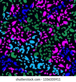 Leopard print animal skin pattern. Bright seamless pattern with leopard texture. Animal pattern.