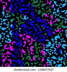 Leopard print animal skin pattern. Bright seamless pattern with leopard texture. Animal pattern.
