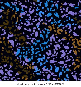 Leopard print animal skin pattern. Bright seamless pattern with leopard texture. Animal pattern.