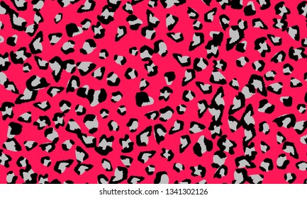 Leopard print design. Animal skin pattern. Vector illustration.