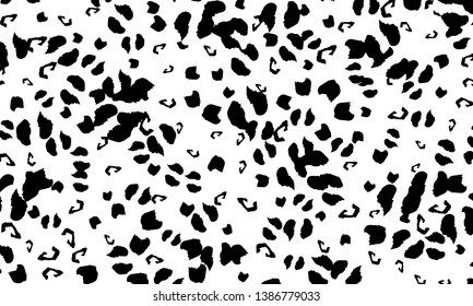 Leopard print design. Animal skin pattern. Vector illustration.