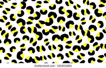 Leopard print design. Animal skin pattern. Vector illustration.