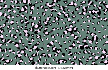Leopard print design. Animal skin pattern. Vector illustration.