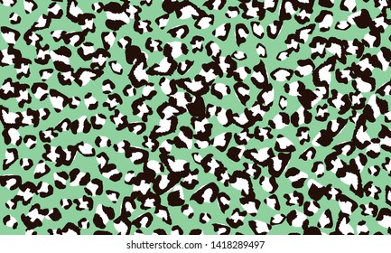 Leopard print design. Animal skin pattern. Vector illustration.