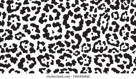 Leopard seamless patern. Wild animal print, vector illustration.