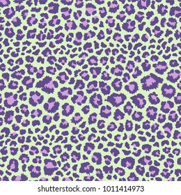 Leopard seamless pattern. Animal print. Vector background