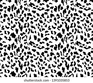 Leopard seamless pattern. Animal print. Vector background