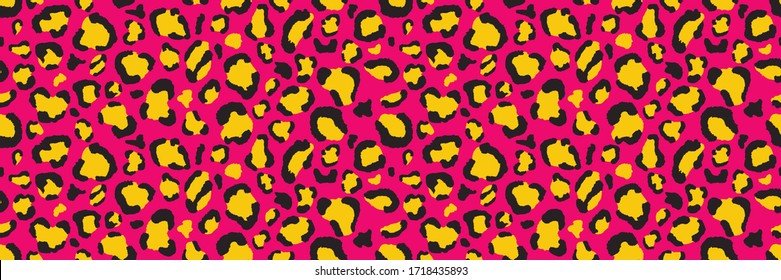 Leopard seamless pattern. Animal print. Wide vector background.