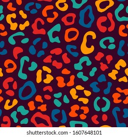Leopard seamless pattern. Animal skin print. Repeating spots motif. Wildlife, natural camouflage texture. Savannah safari inspired background. Vector abstract wallpaper