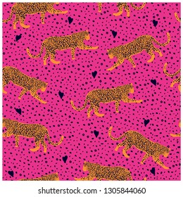 Leopard  seamless pattern.Leopard drawing.Vector print.