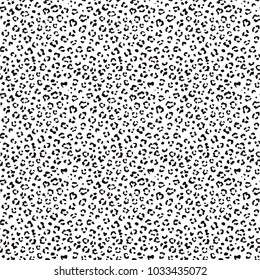 Leopard seamless vector pattern. Cheetah  white and black repeating texture. Seamless wallpaper, fashion textile background. Wild cat print.