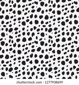 Leopard seamless vector pattern design 