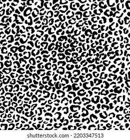 Leopard skin artwork imitation print. Vector seamless black and white pattern.