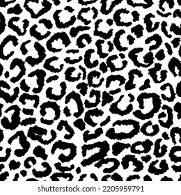 Leopard skin artwork imitation print. Vector seamless black and white pattern.