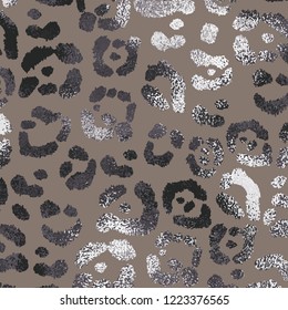 Leopard skin. Elegant leopard texture with foil effect. Stock illustration