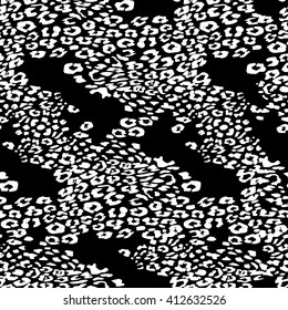 Leopard skin seamless pattern