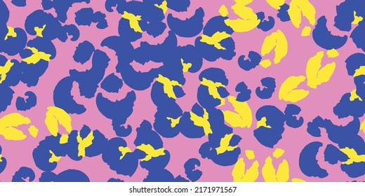 Leopard spots seamless pattern design